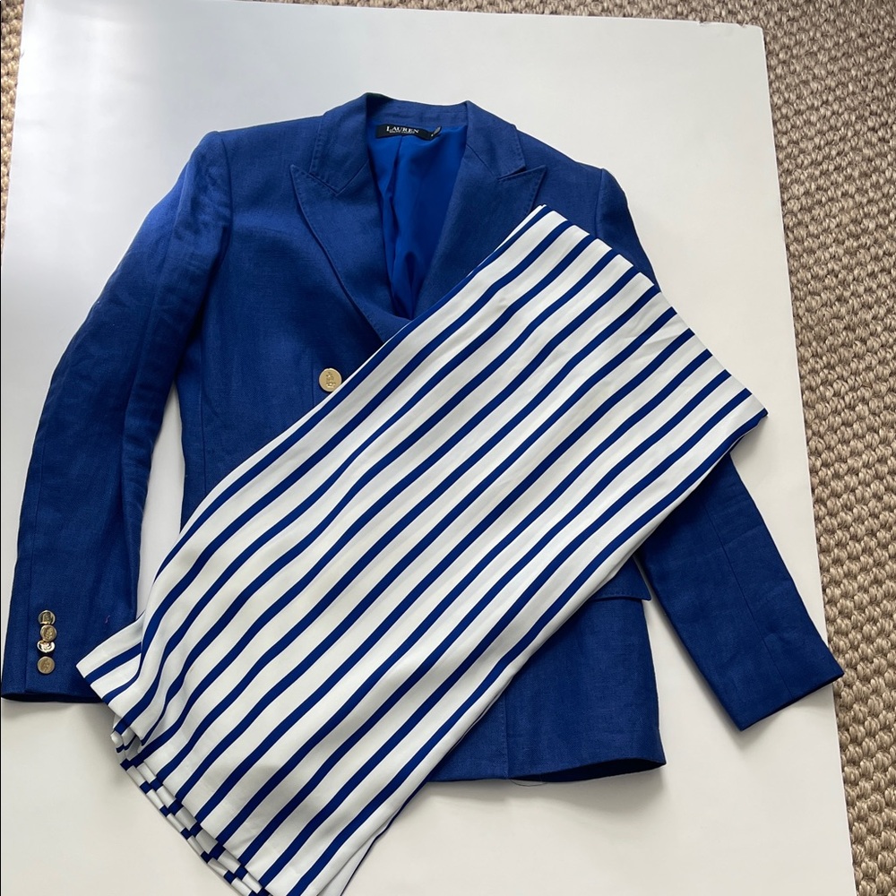 Lauren - Ralph Lauren - silky wide leg pant - Picture 2 of 10